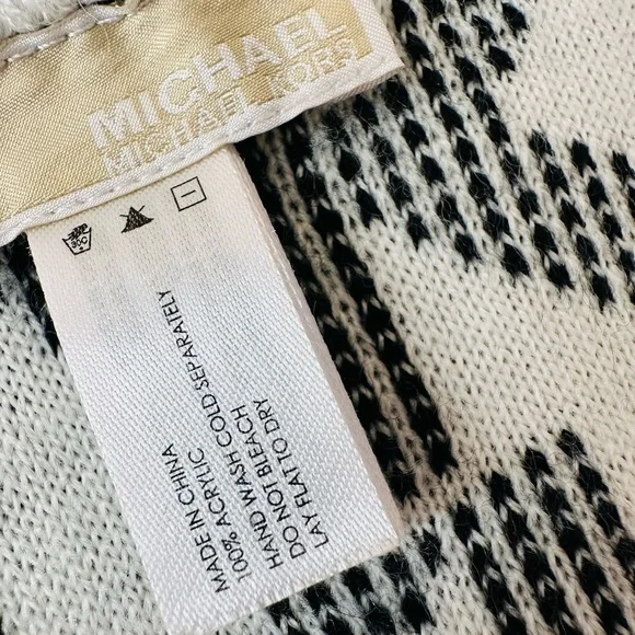 Michael Kors Scarf Reversible Black White One Size Infinity Loop MK - Picture 4 of 6
